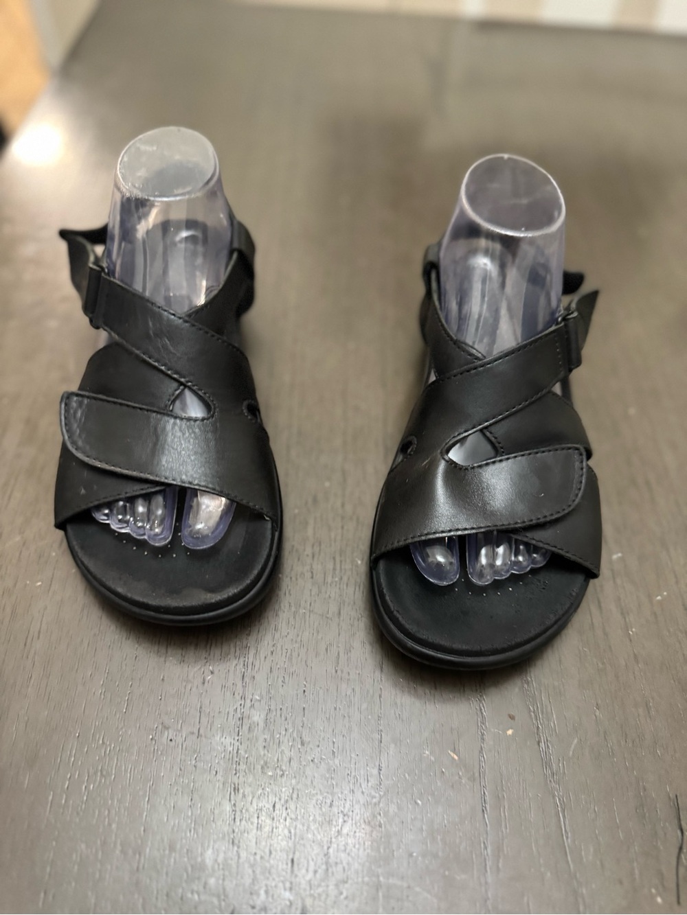SAS Black Leather Cross-Strap Sandals  size 8.5